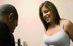 Ver ahora - Ashleah gets the dick bareback