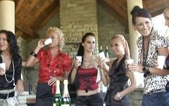 Jetzt beobachten - A bunch of great girls all get horny and fuck their men outdoors at a party