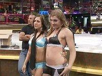 Helga loves the girls she meets through wrestling - movie 4 - 5