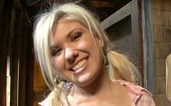 Ver ahora - Aubrey adams is a video voyeur girl