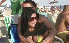 Jetzt beobachten - Rio loco has beautiful women who love to have fun