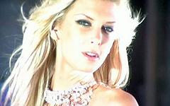 Ver ahora - Brooke banner stars in chatte magnifique