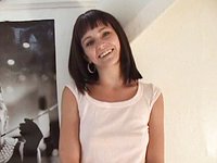 Jetzt beobachten - Kimberly gets fucked by a white dude