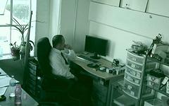 Kijk nu - White collar daddies sucking and fucking in office surveillance video