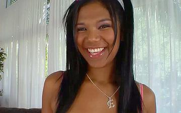 Scaricamento Emi reyes is a teenage cum bucket