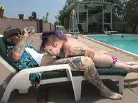 Punker slut Daisy Tanks shows her tattoos while sucking in a face fuck - movie 2 - 3