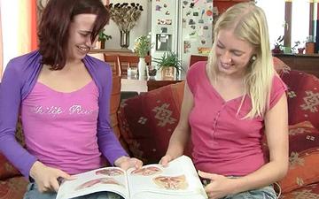 Download Kathy and leila smith spend the day playing lesbian games