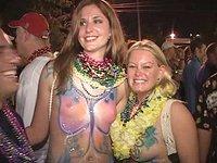 Experience Mardi Gras with chicks showing their tits for beads - movie 1 - 6