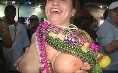 Clarice has a good time at Mardi Gras - movie 2 - 4