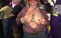 Clarice has a good time at Mardi Gras - movie 2 - 5