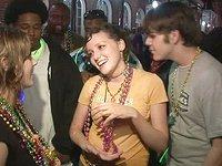 Glenda will do just about anything for beads - movie 2 - 5