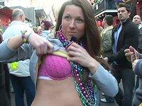 Paula has always wanted to enjoy the festivities of Mardi Gras - movie 6 - 6