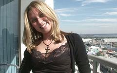 Natalie is having a real adventure on the balcony - movie 1 - 2