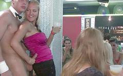 Gloriana is having fun with the male strippers - movie 4 - 5