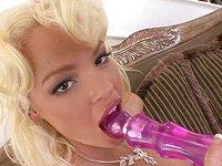 Rhylee Richards works herself into a frenzy with her thick pink dildo vibe - movie 1 - 7