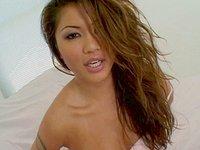 Ashley Blue, Mika Tan, Charmane Star, Lacey Tom font de superbes pipes. - movie 4 - 4