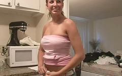 Amateur exhibitionist shows off her naked body in her apartment - movie 8 - 3