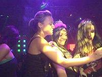 Amateur party girls drink and dance and flash their tits in nightclub - movie 3 - 6