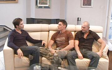 Herunterladen Lucio maverick has a chat with michael lucas and buck monroe