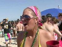 College party girls flash their tits in public during spring break - movie 4 - 7