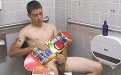 Athletic skateboard dude Dan Doe masturbates in public restroom - movie 2 - 6