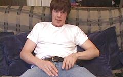 Ver ahora - Handsome 19-year-old matthew matters gets a handjob