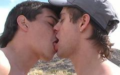 Scruffy jocks makeup and engage in some outdoor mutual masturbation - movie 7 - 5