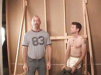 Ver ahora - Hard muscle jocks suck dick and fuck each other at a construction site