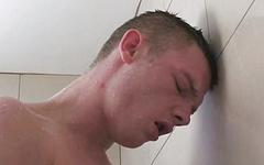 Kijk nu - Amateur jocks spray jizz everywhere