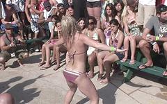 Rump shaker beach dance off - movie 6 - 5