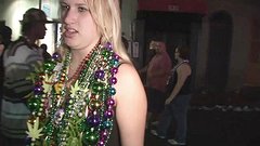 Martha is a Mardi Gras Freak - movie 3 - 7