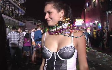 Download Mardi gras fun with chelsea