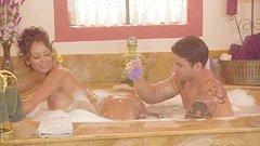 Olivia Del Rio Has Sexy Baths Every Day - movie 3 - 3