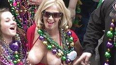 MILFs show off their big boobs for beads at Mardi Gras - movie 6 - 4