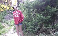 Ver ahora - Nicolette rubs one out in the forest