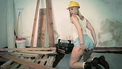 Construction cutie Scarlett Johnson gets fucked at job site - movie 1 - 2