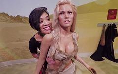 Horny ebony teen Honey Gold is the main attraction at the wax museum - movie 1 - 4