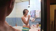 Meddie lets her boyfriend hammer her pussy up against the sink - movie 4 - 2