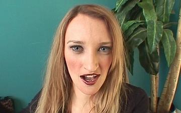 Download Cum tastes like bubblegum to cutie heather pink in this pov face fuck