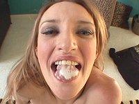 El semen le sabe a chicle a la guapa Heather Pink en esta follada facial POV - movie 35 - 6