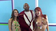 Ava Devine y Tiffany Doll follan con Prince Yahshua con Ava recibiendo anal - movie 1 - 2