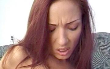 Downloaden A nice redheaded girl has her ass fucked deep and hard before the end