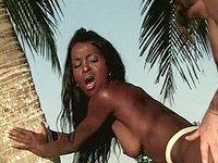 Chocolate Monroe is Lust In Paradise - movie 1 - 5