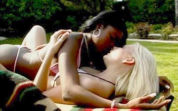 Scaricamento Elizabeth del mar enjoys black amateur hour