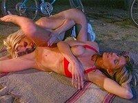 A beach fuck for two hot blonde lesbian lifeguards - movie 12 - 3